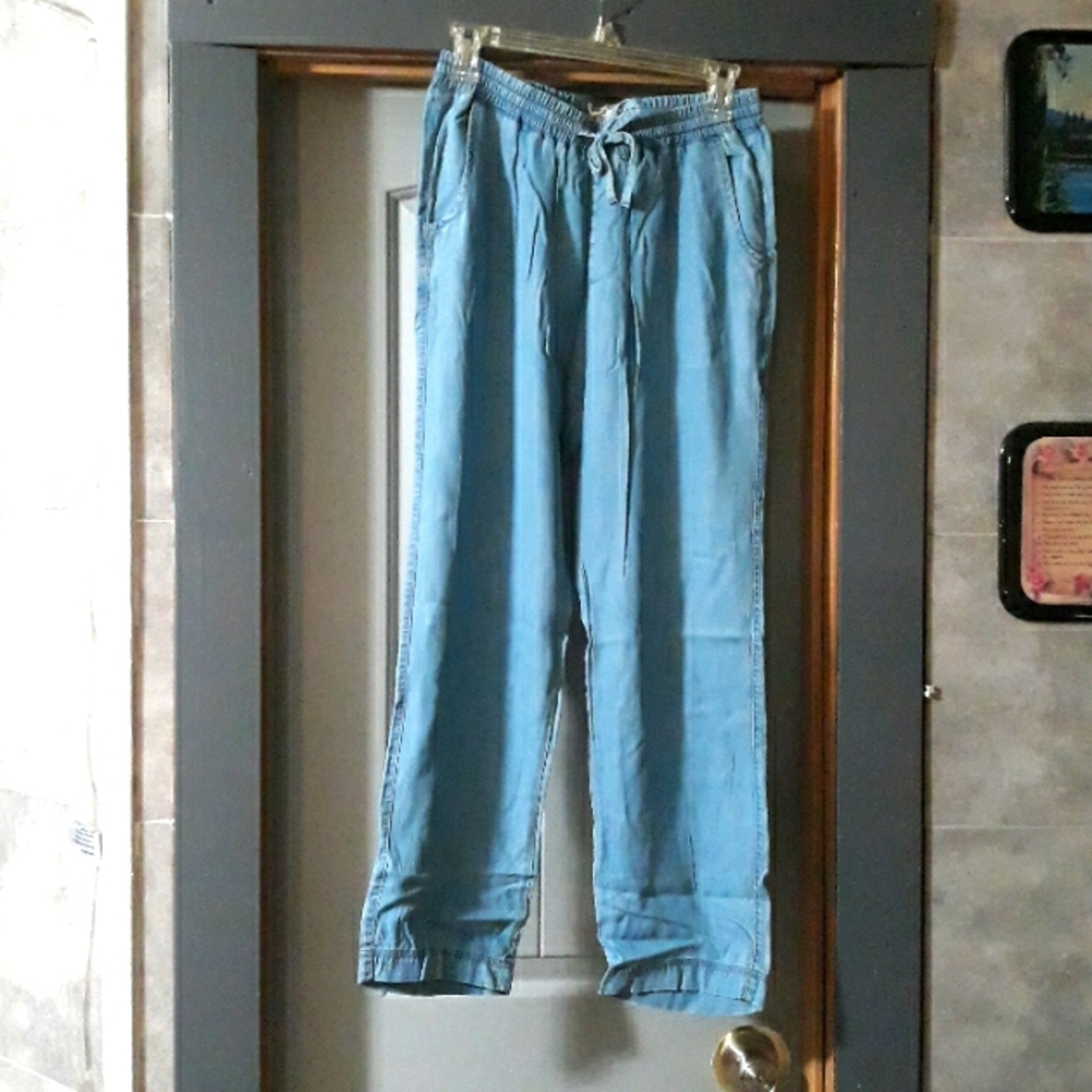 Natural Impressions Crop pants sz sm